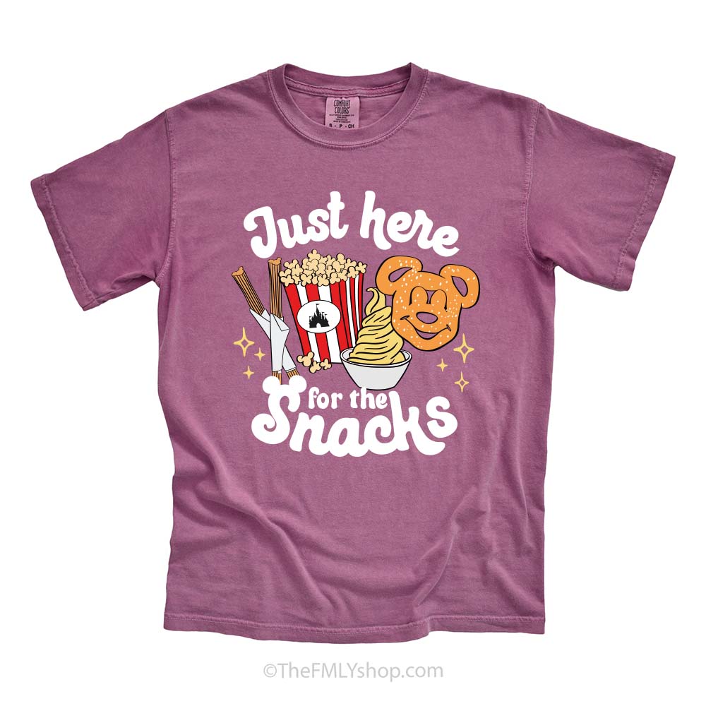funny-disney-t-shirt-berry-with-snacks-and-just-here-for-the-snacks-text